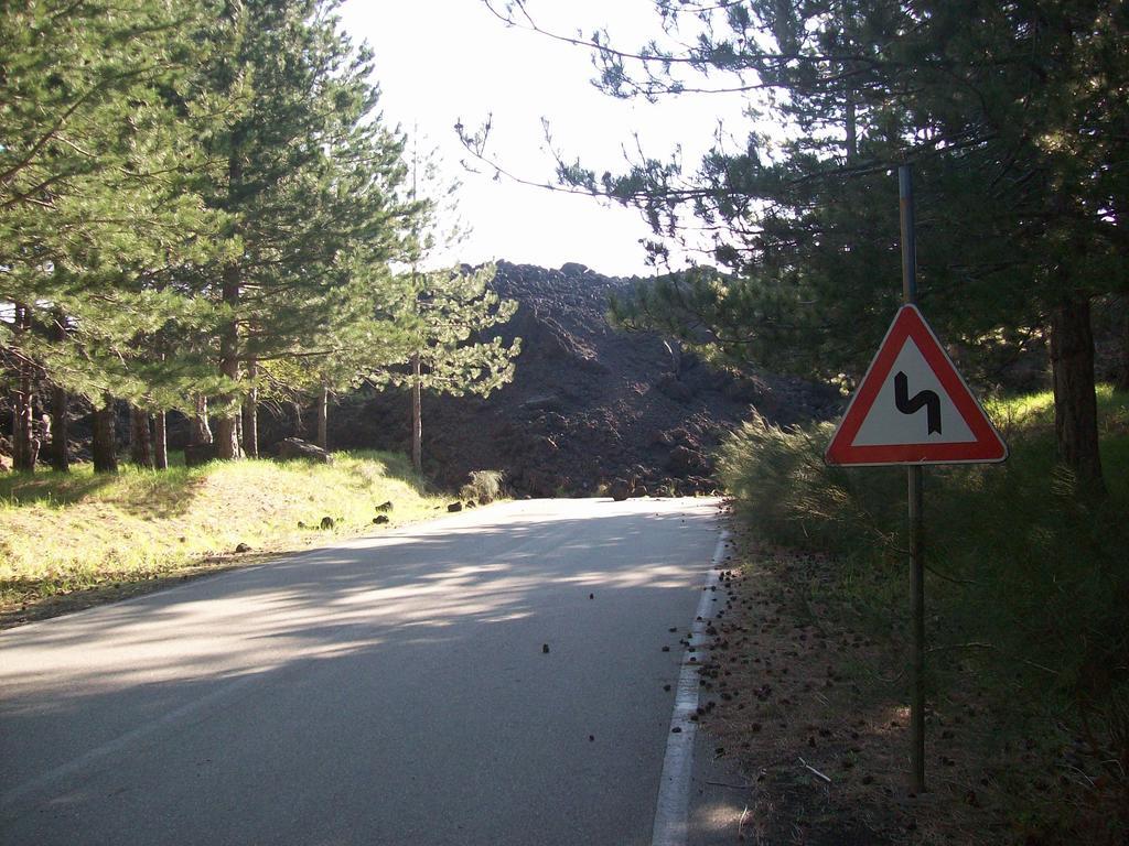 Cartoline Dall'Etna B&B Zafferana Etnea Exterior foto